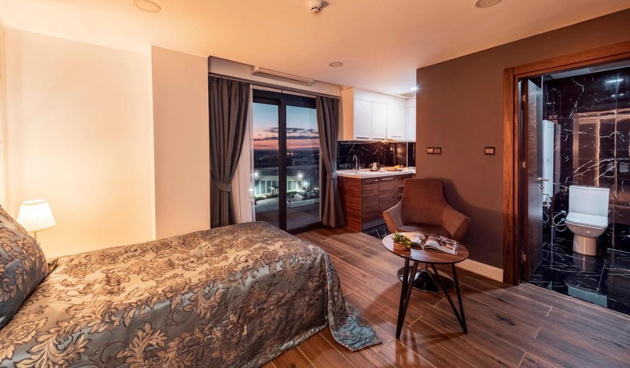 Novel Centre Point Hotel Famagusta  Exterior foto